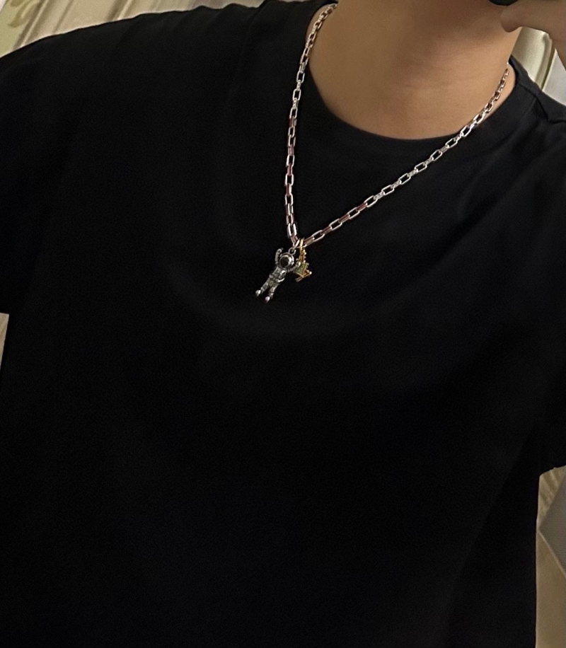 LV Necklaces